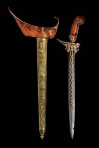 Кинжал Керис